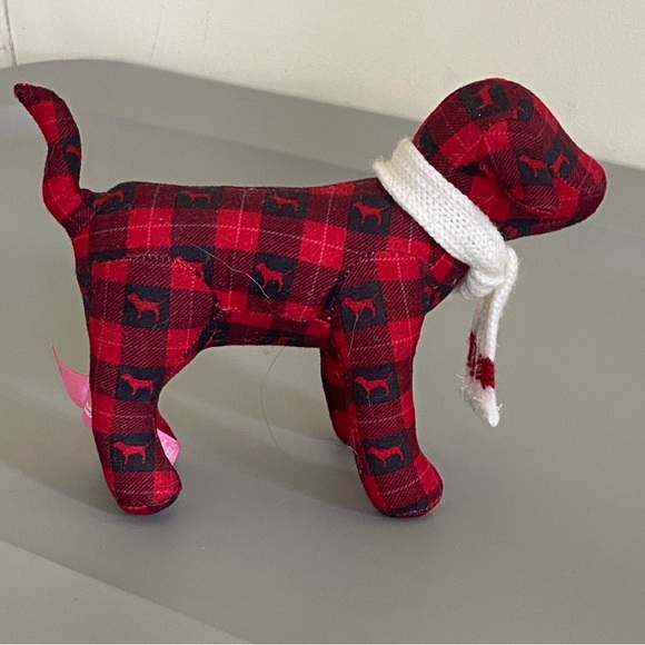 Bundle of 9 VS Pink Dogs - Picture 6 of 10